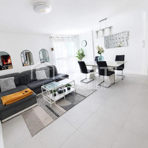 Appartement T4 90 m2 refait à neuf