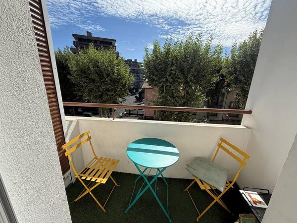 Chamalières, Appartement de 82 m 2 de 880 € CC