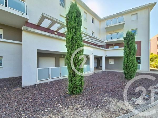 Appartement T2 à vendre  2 pièces - 45,55 m 2   ST MARTIN DE CRAU  - 13