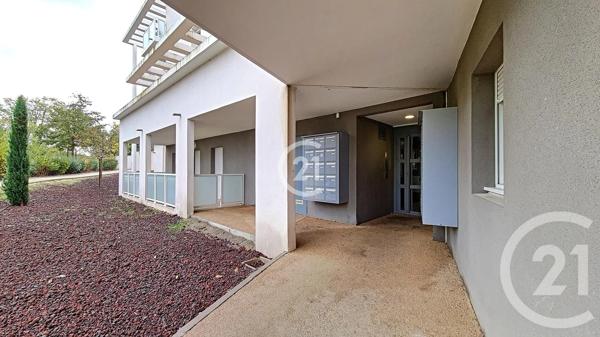 Appartement T2 à vendre  2 pièces - 45,55 m 2   ST MARTIN DE CRAU  - 13