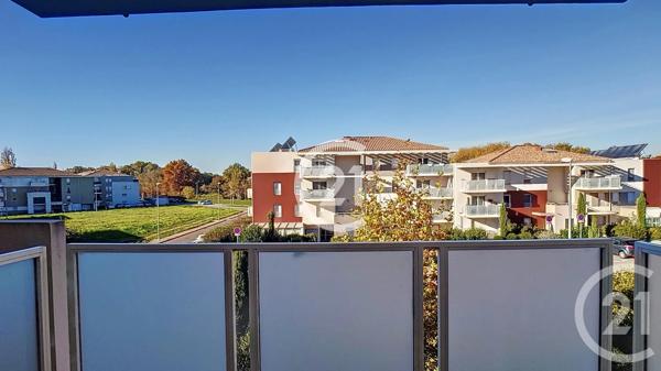 Appartement T2 à vendre  2 pièces - 45,55 m 2   ST MARTIN DE CRAU  - 13