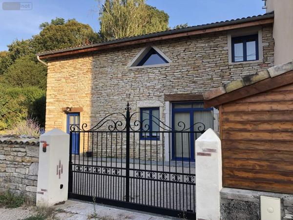 Maison à louer à Boyer en Saône-et-Loire (71700), ref : 008/2377