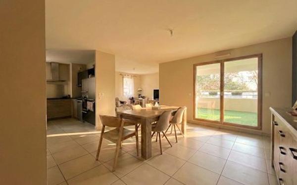 Appartement à vendre    4 pièces • 101 m2 Écully