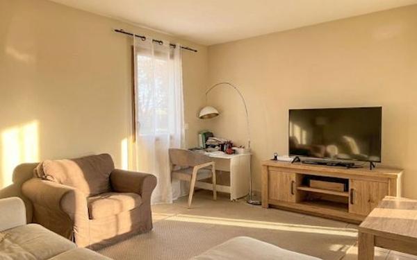 Appartement à vendre    4 pièces • 101 m2 Écully