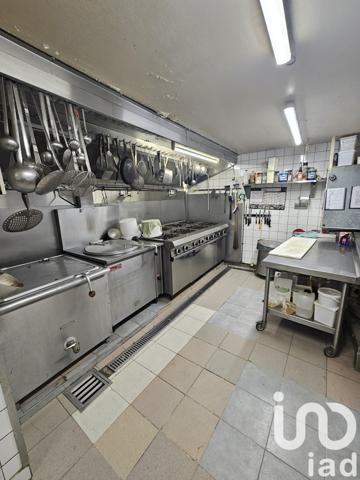 Immeuble à vendre 350 m² Huisseau-sur-Mauves