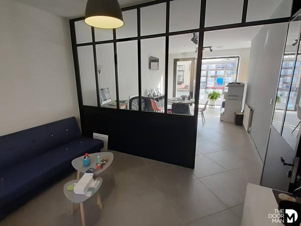 Locaux commerciaux - Vendu - 62 m² - LE PERRAY-EN-YVELINES | The Door Man