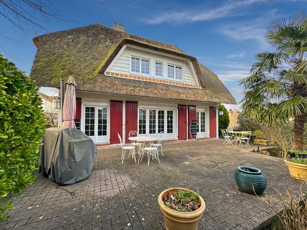 Maison Jouy Le Moutier 6 pièces 130m²