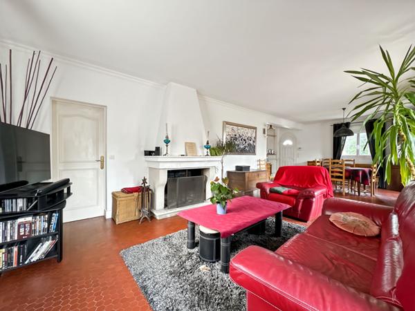 Maison Jouy Le Moutier 6 pièces 130m²