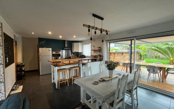 Maison à vendre    6 pièces • 120 m2 Saint-Renan