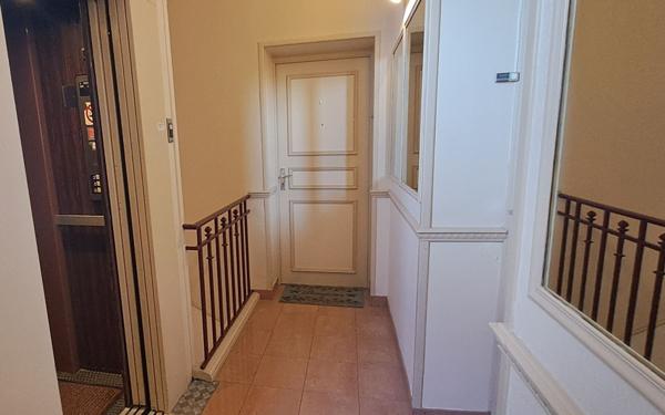 Appartement à louer    4 pièces • 99 m2 Saint-Quentin