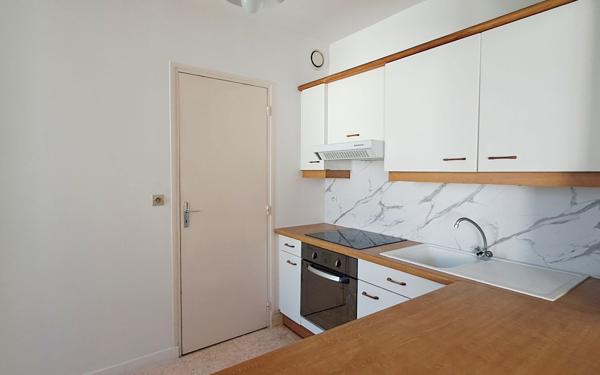 Appartement à louer    4 pièces • 99 m2 Saint-Quentin