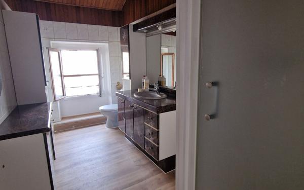 Appartement à louer    3 pièces • 83 m2 Triel-sur-Seine