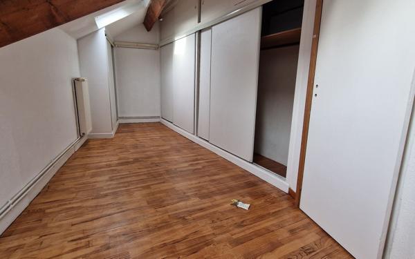 Appartement à louer    3 pièces • 83 m2 Triel-sur-Seine