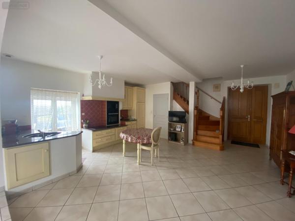 Maison à vendre à Châtillon-en-Vendelais en Ille-et-Vilaine (35210), ref : 1004103