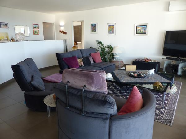 Charmante villa de 137 m² de plain pied Agosta Plage belle vue mer. Albitreccia (20128)