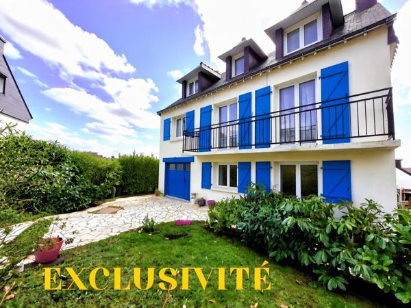Maison
         9 pièces
        - 155 m² Exclusivité 390 000 € *
