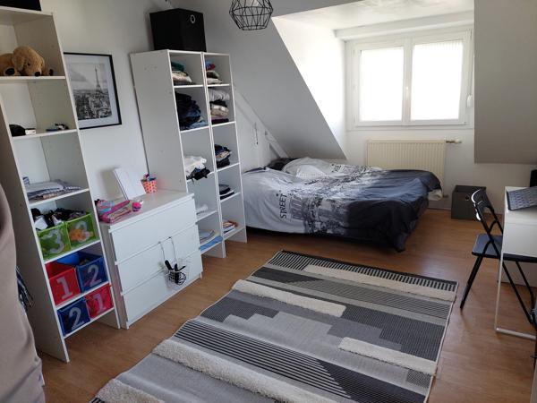 Maison
         9 pièces
        - 155 m² Exclusivité 390 000 € *