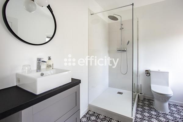 Maison 6 pièces - 151 m²