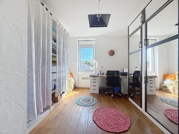 Appartement - À vendre - 87 m² - REZE | The Door Man