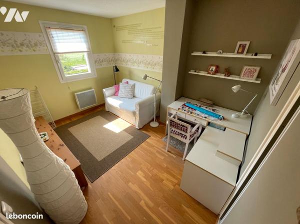 Pavillon très confortable et proche de toutes les commodités.