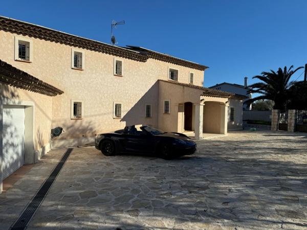 Vente maison 8 pièces La colle sur loup