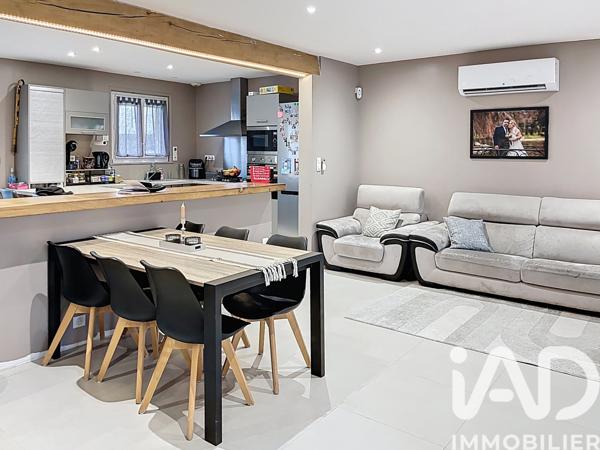 Maison à vendre 5 pièces 108 m² Dangé-Saint-Romain