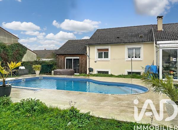 Maison à vendre 5 pièces 108 m² Dangé-Saint-Romain