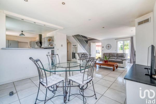 Maison à vendre 5 pièces 136 m² Jouy-sur-Morin