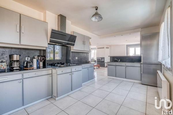 Maison à vendre 5 pièces 136 m² Jouy-sur-Morin