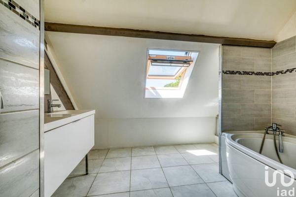 Maison à vendre 5 pièces 136 m² Jouy-sur-Morin