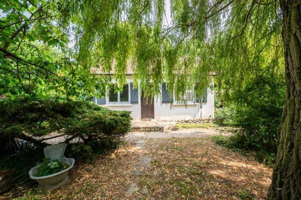 Chilly-Mazarin (91380) Maison avec studio et combles aménagées – Fort potentiel de valorisation