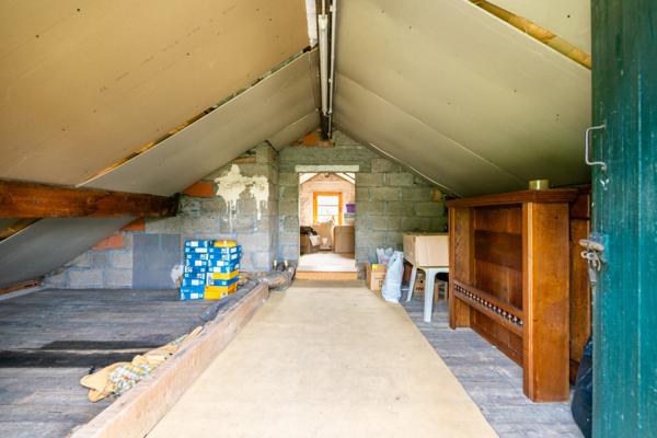 Chilly-Mazarin (91380) Maison avec studio et combles aménagées – Fort potentiel de valorisation