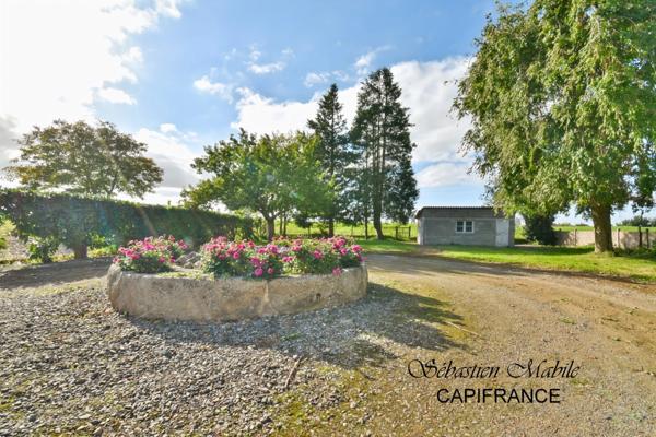 Maison à vendre 4 pièces à vendre à BEAUVOIR (50) avec vue sur le Mont Saint Michel