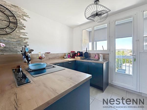 Appartement rénové T4 dernier étage avec loggia balcon et cave Gardanne