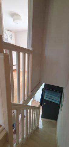 Petite villa R+1 dans une résidence sécurisée avec piscine