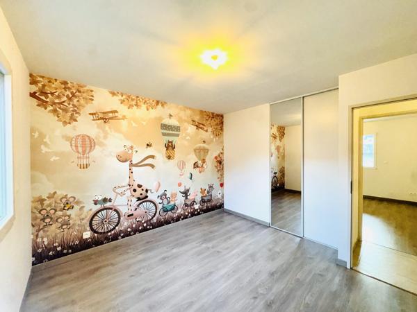 Maison BBC T5 de plain-pied 102 m²- Terrasse et garage - BEURE