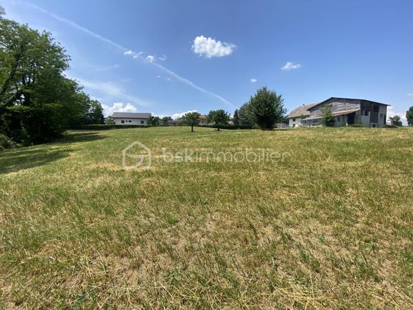 Terrain de 750 m²