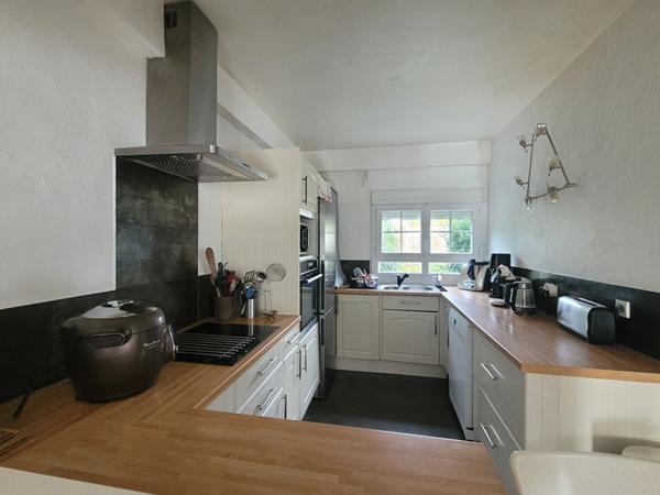 Proche La Rochelle - Maison familiale avec jardin, piscine et véranda