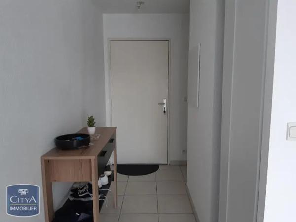 Appartement à louer 1 pièce 29.23m² Angoulême (16000)