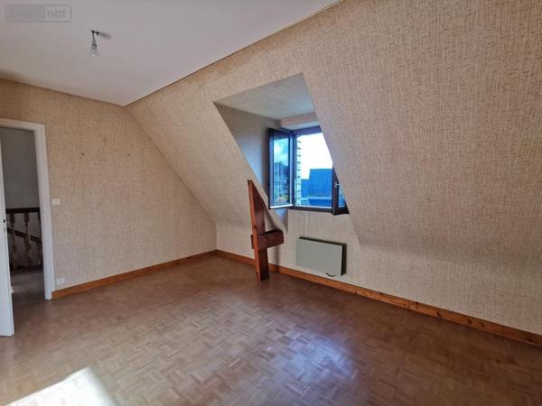 Maison à vendre à Tréguier dans les Côtes-d'Armor (22220), ref : 22102-1994