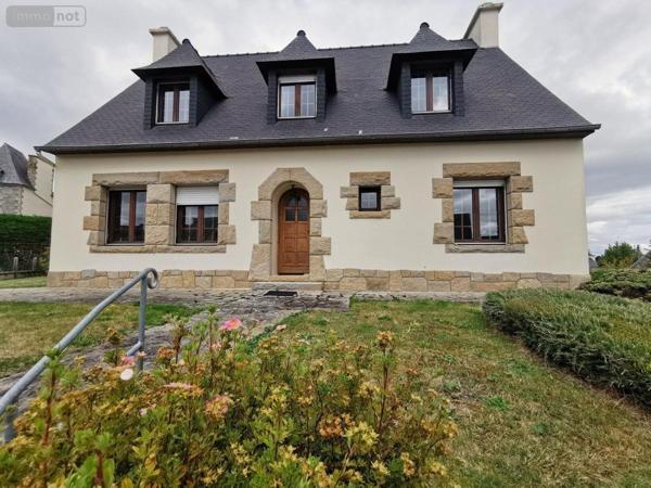 Maison à vendre à Tréguier dans les Côtes-d'Armor (22220), ref : 22102-1994