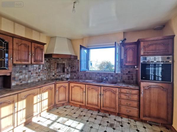 Maison à vendre à Tréguier dans les Côtes-d'Armor (22220), ref : 22102-1994