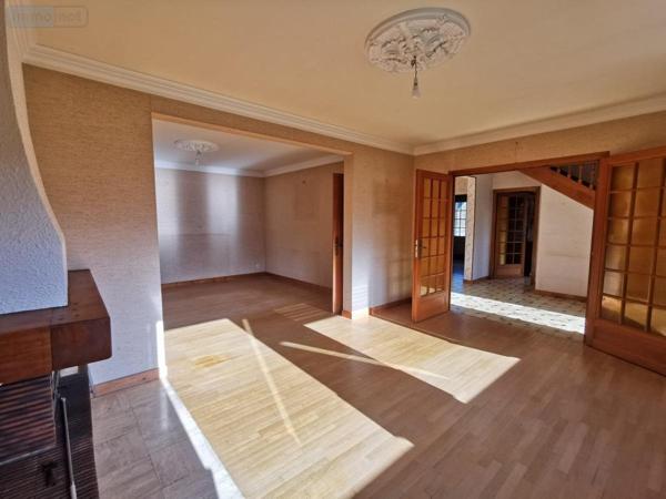 Maison à vendre à Tréguier dans les Côtes-d'Armor (22220), ref : 22102-1994