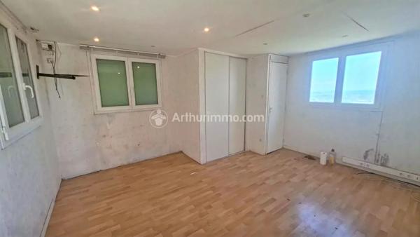 Vente                                                      Maison
                        
                     4 pièces                      85 m2                     à Aiguefonde