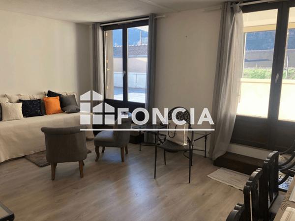 Location Appartement meublé 2 pièces 54.41 m² - RUE DE MICHELET Cahors 46000