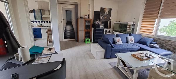 Appartement F3 à vendre  3 pièces - 66,02 m 2   VALENCE  - 26
