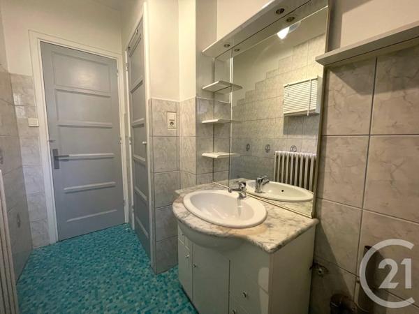 Appartement F3 à vendre  3 pièces - 66,02 m 2   VALENCE  - 26
