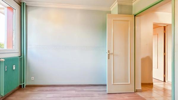 Coup de cœur de l'agence. Appartement soigné à deux pas de la gare et du centre ville de Besançon.