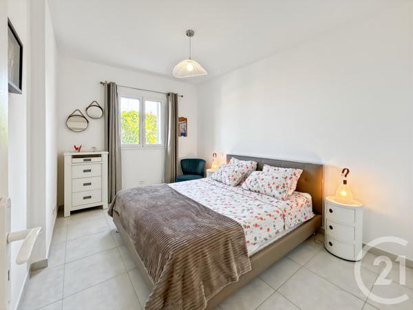 Appartement F2 à vendre  2 pièces - 54,23 m2 L ILE ROUSSE - 202