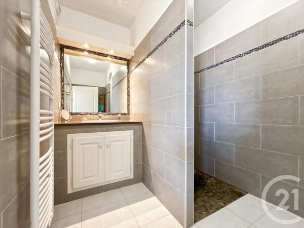 Appartement F2 à vendre  2 pièces - 54,23 m2 L ILE ROUSSE - 202